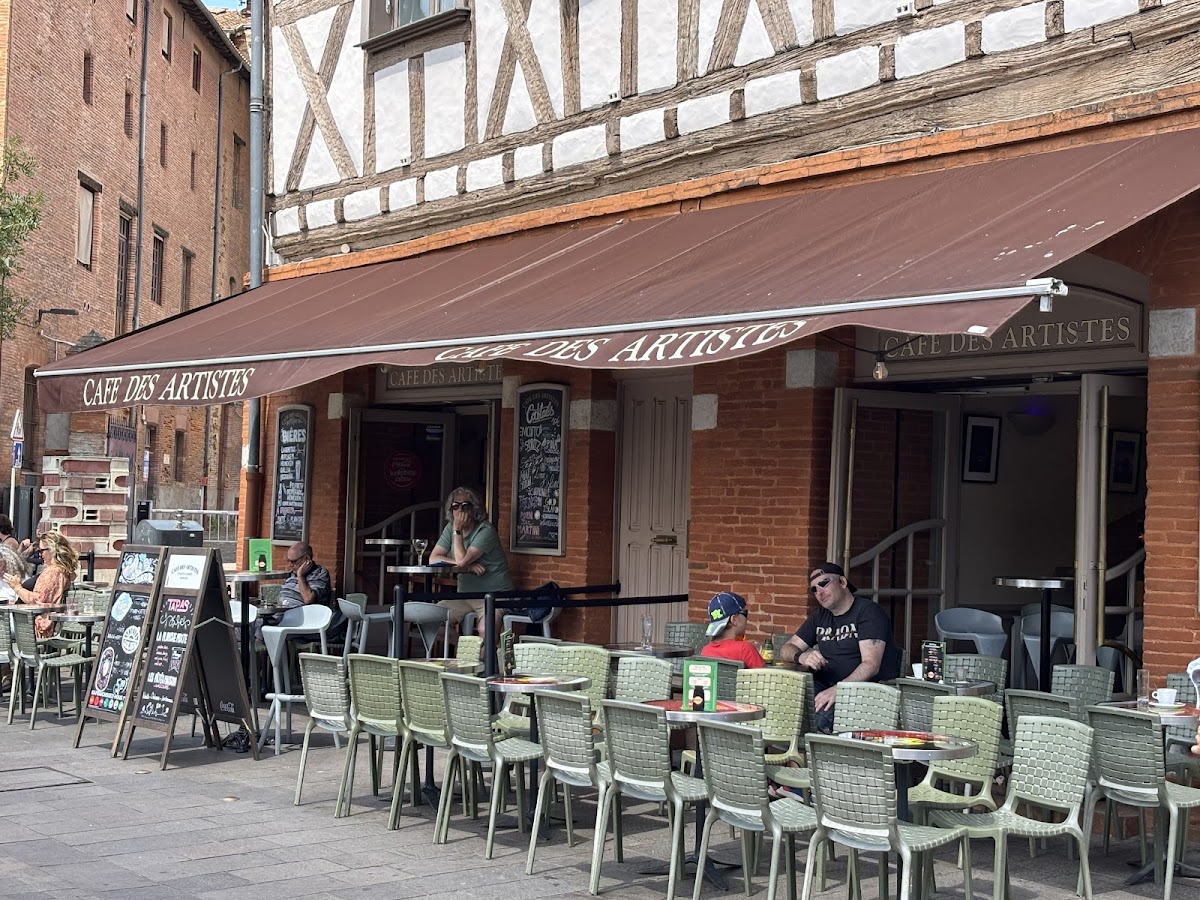 Le Café des Artistes - Photo 1