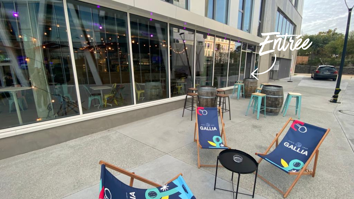 Le Café Du Village - Angers - Photo 1