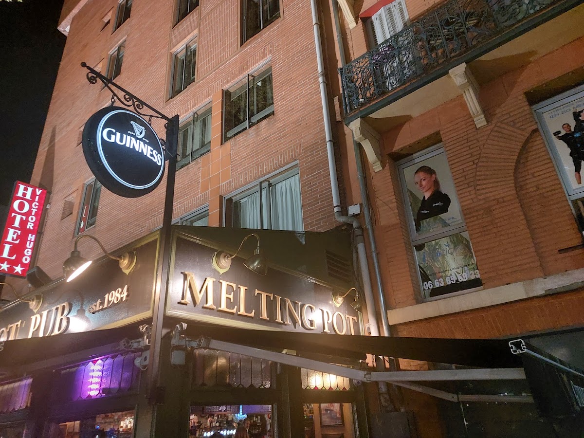 The Melting Pot Pub - Photo 1