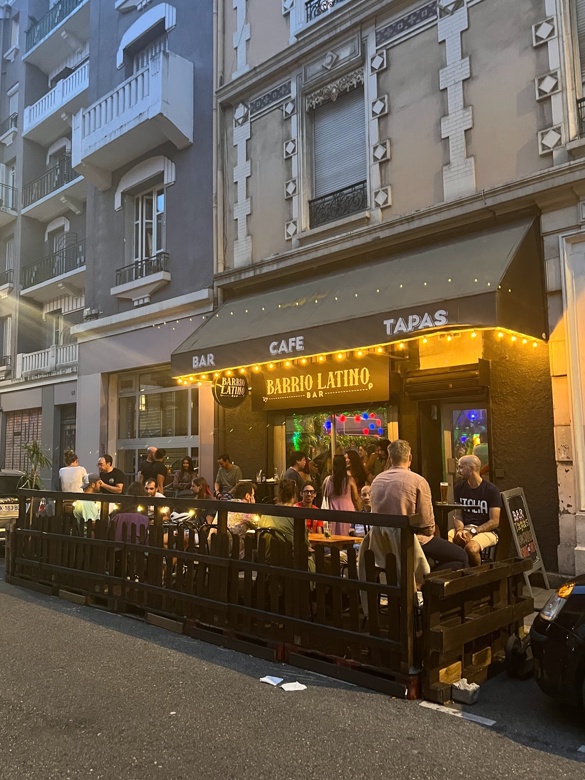 Le Barrio - Photo 1