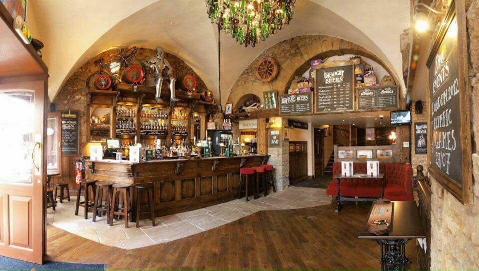 King Arthur Pub - Photo 1