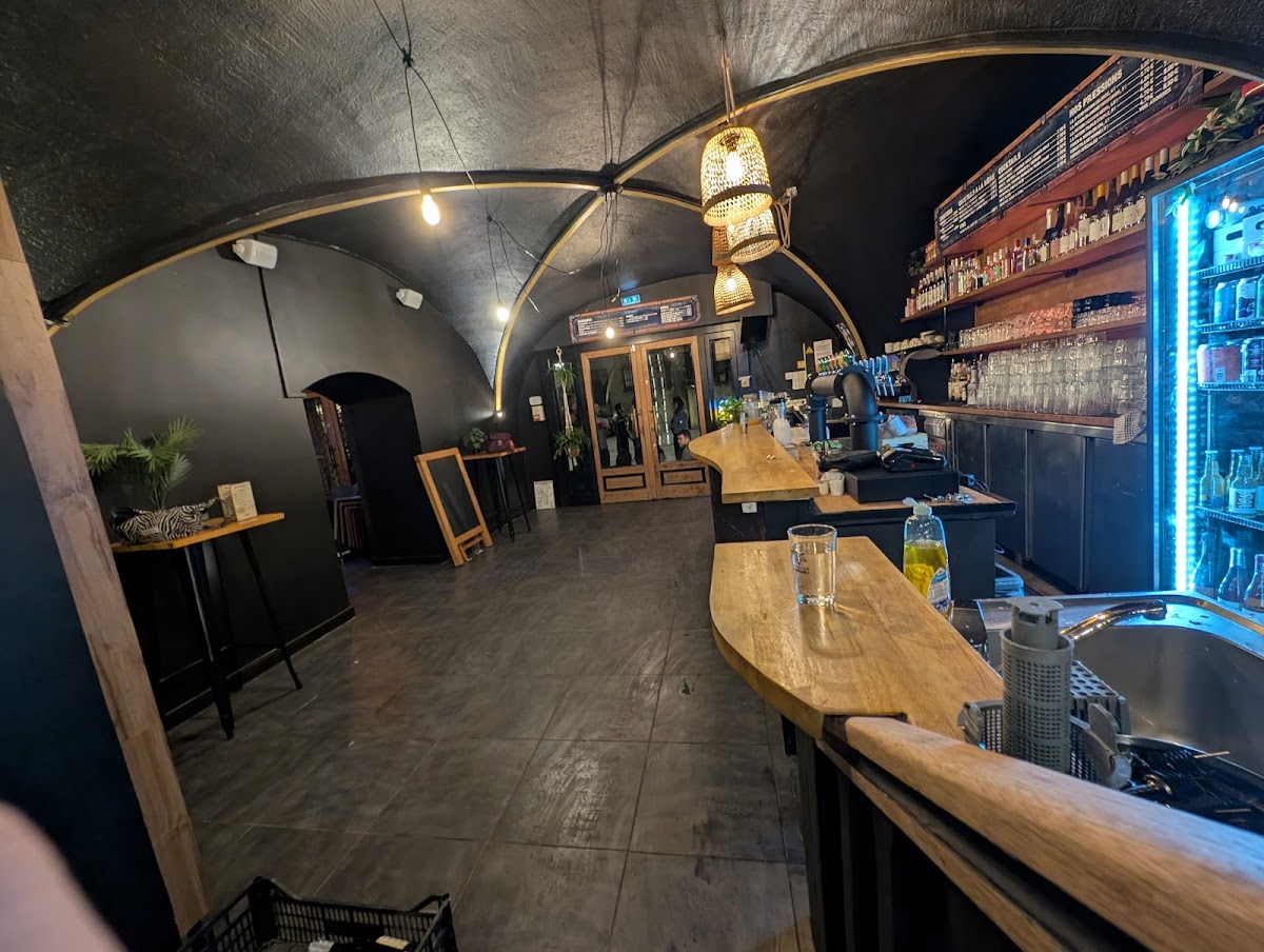 Un Bar et Jivay - Photo 1
