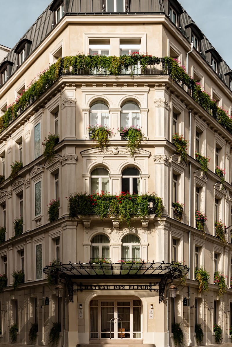 Château des Fleurs Bar - Photo 1