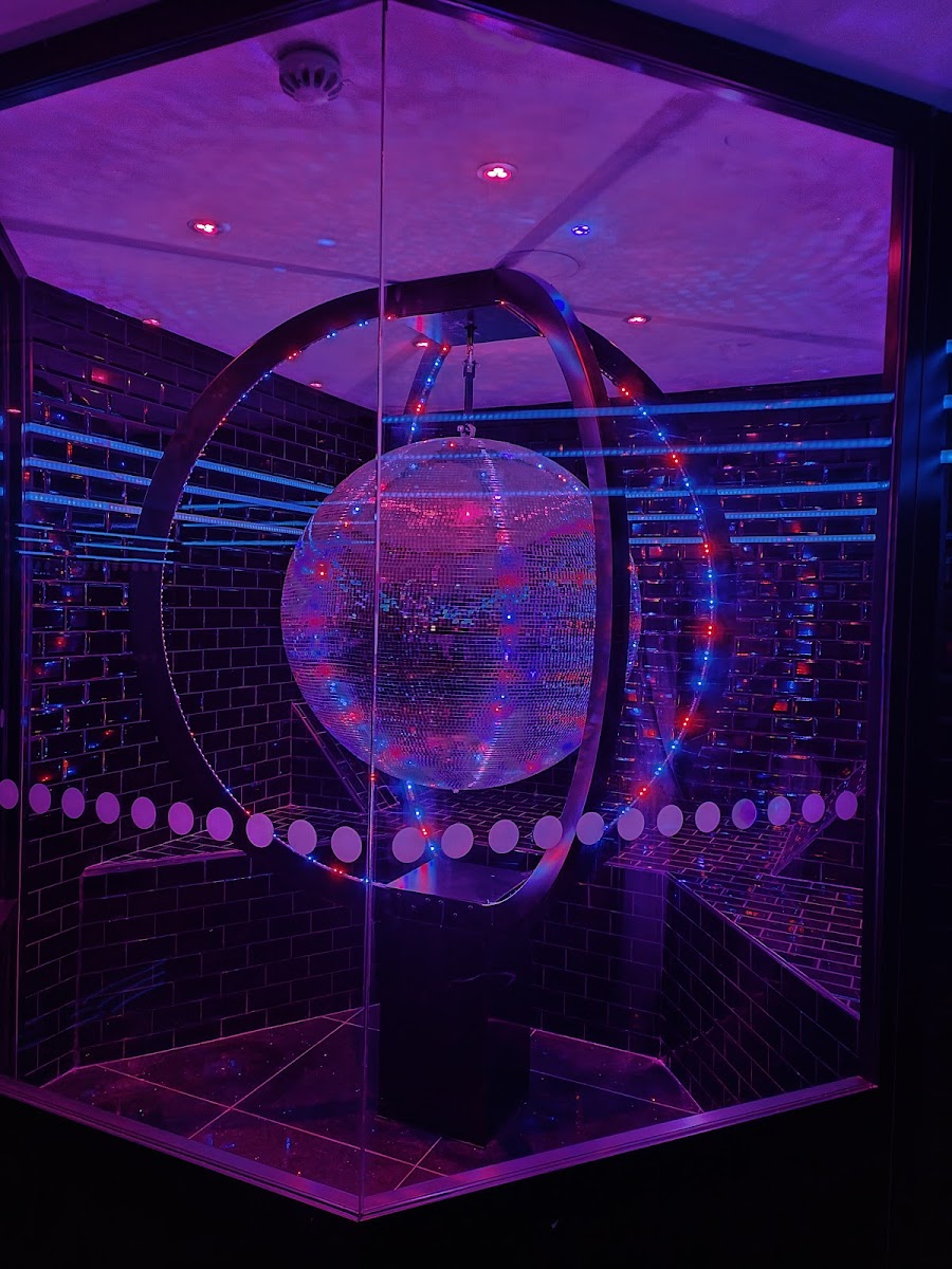Limelight - Photo 1