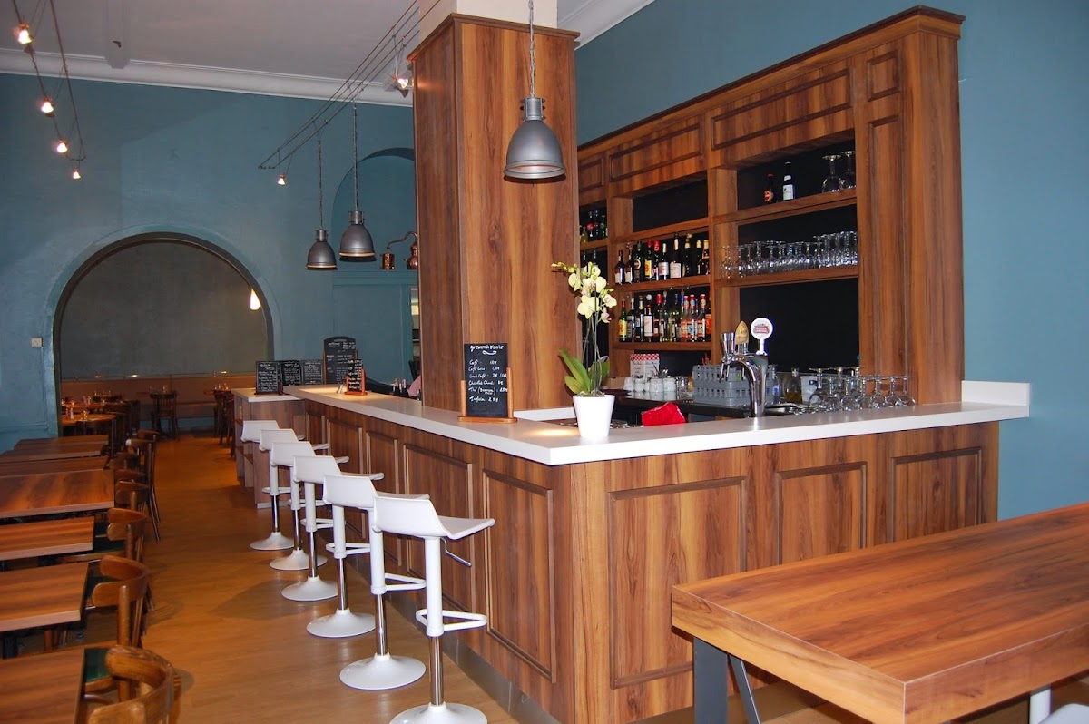Au Comptoir Demile - Photo 1