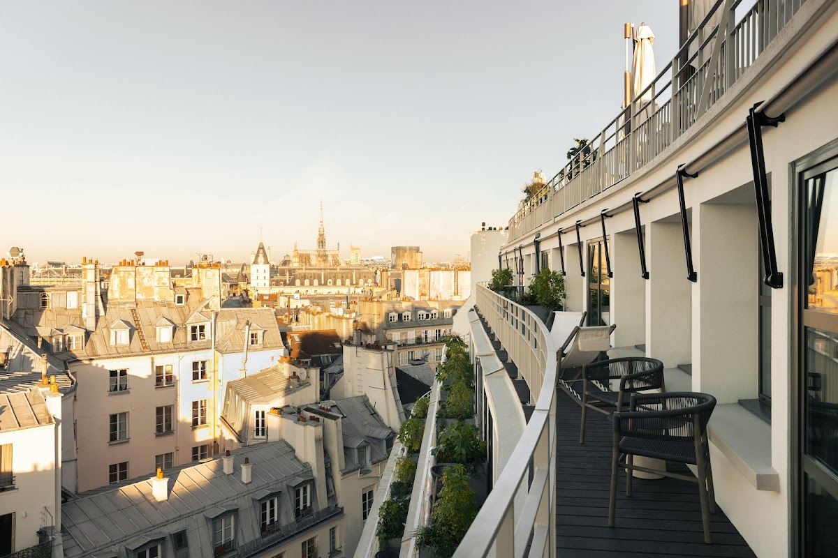 The Rooftop Dame des Arts - Photo 1