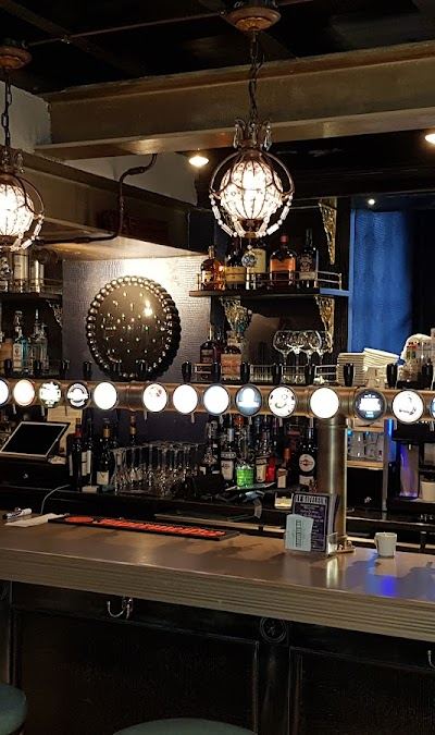 le Bateleur — Nice