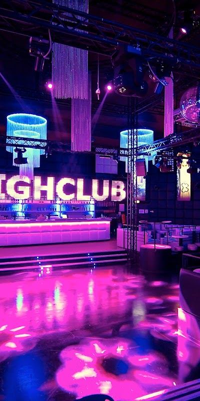 High Club - Photo 3