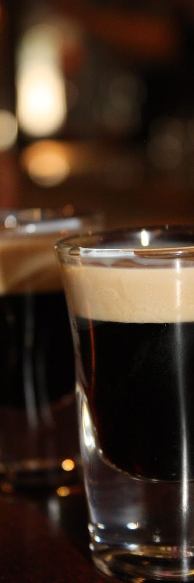 The Melting Pot Pub - Photo 2
