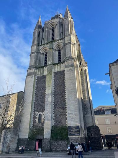 L'Abbaye — Angers