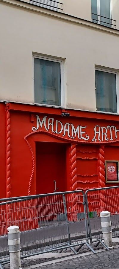 Madame Arthur Cabaret Club - Photo 3