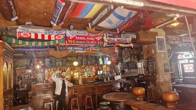 O'Malley's Irish Pub - Photo 3