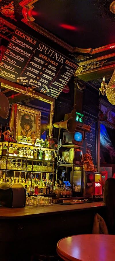 Sputnik Bar - Photo 3