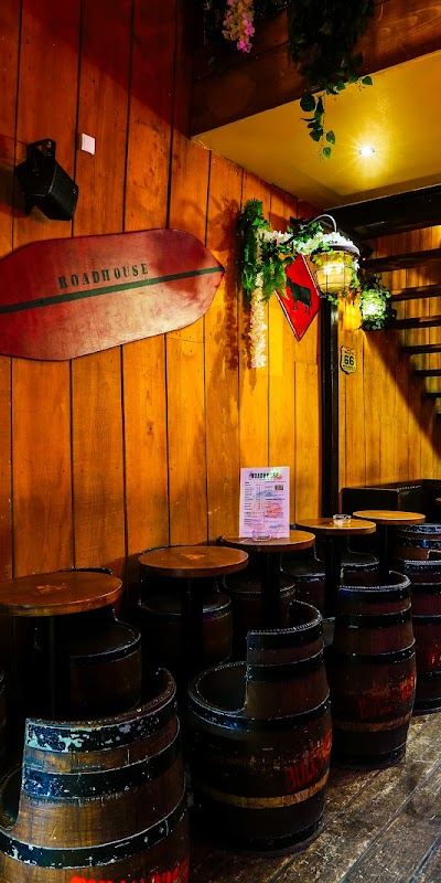 RoadHouse Bar — Paris