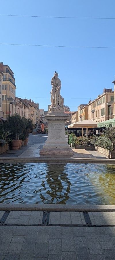 L'Unic - Photo 3