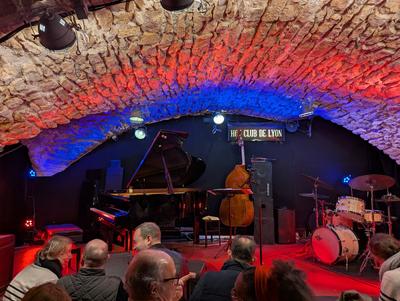 Hot Club Lyon - Photo 2