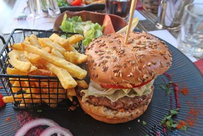 Café Des Arts - Photo 3