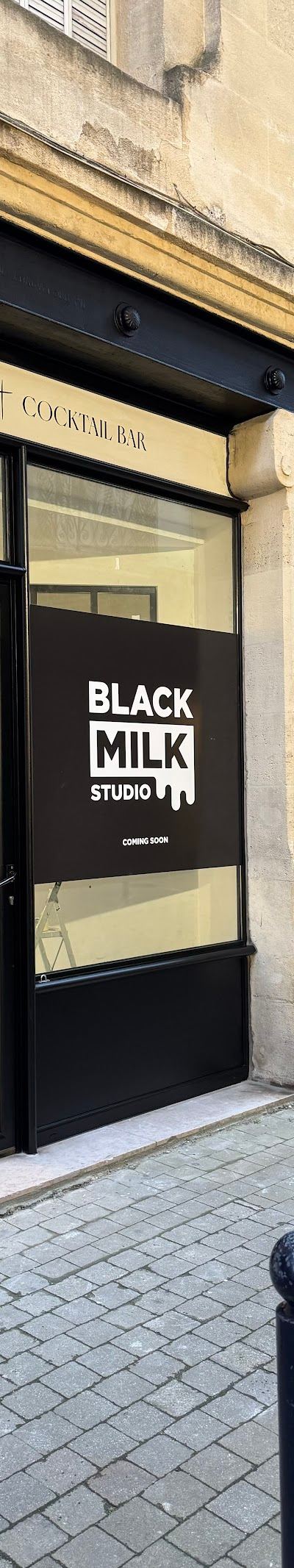 Black Velvet — Bordeaux