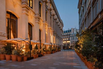 Le ROOF - Hôtel Madame Rêve — Paris
