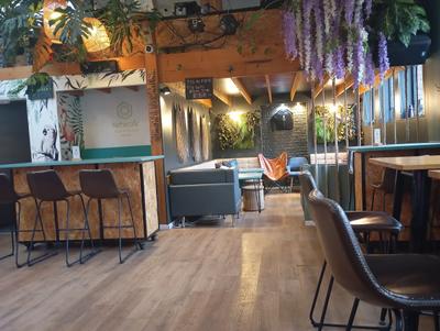 Network Bar - Photo 3