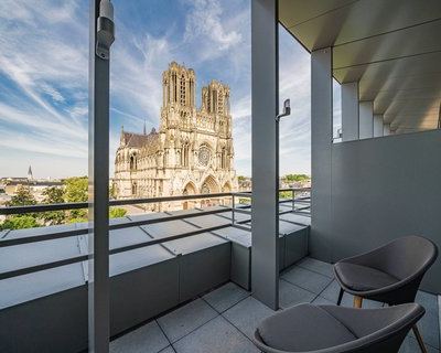 Le Charles — Reims