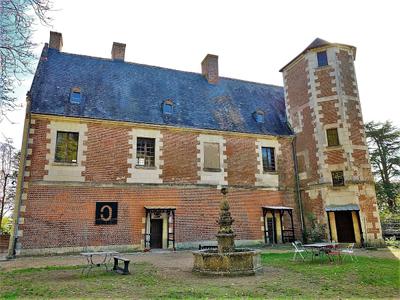 Le Plessis — Tours