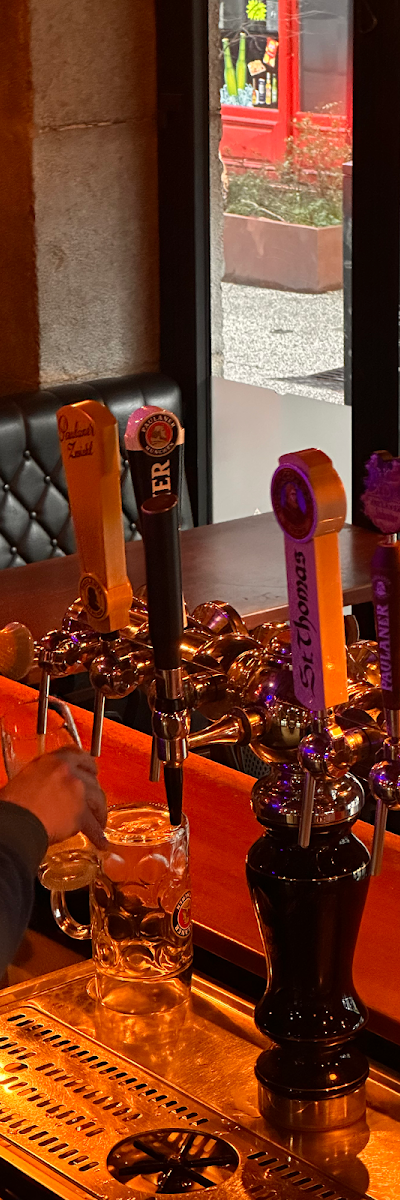 O'pog's pub - Photo 2