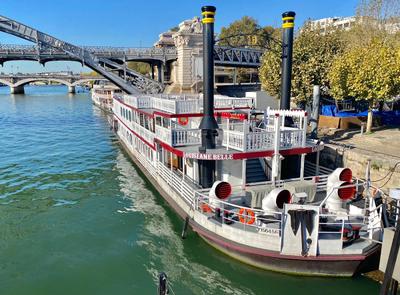 Louisiane Belle — Paris