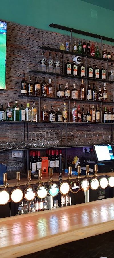 Whose Bar — Bordeaux