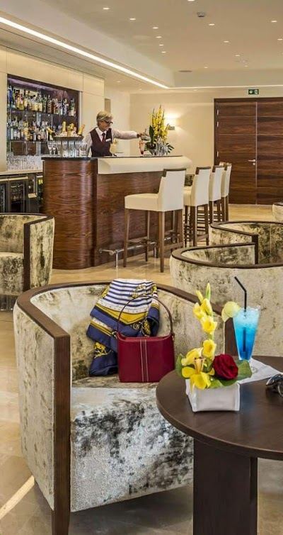 Le Bar W Nice — Nice