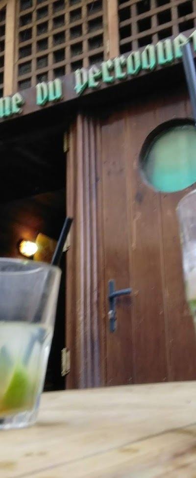 La Taverne Du Perroquet - Photo 3