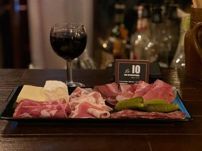 Bar à cocktails et vin près du métro Mabillon - Photo 2