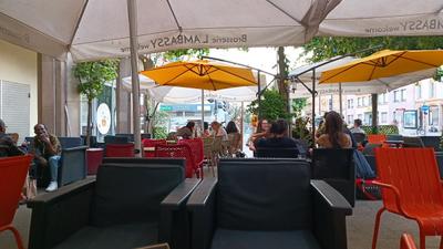 L'ambassy Café - Photo 3