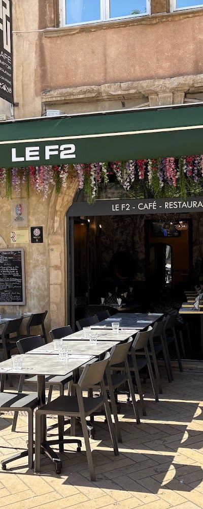 Le F2 — Lyon